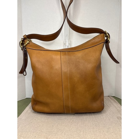 Coach Handbags - Coach Vintage Leather Hobo Bag Brown Burnished Glove Tanned 9325